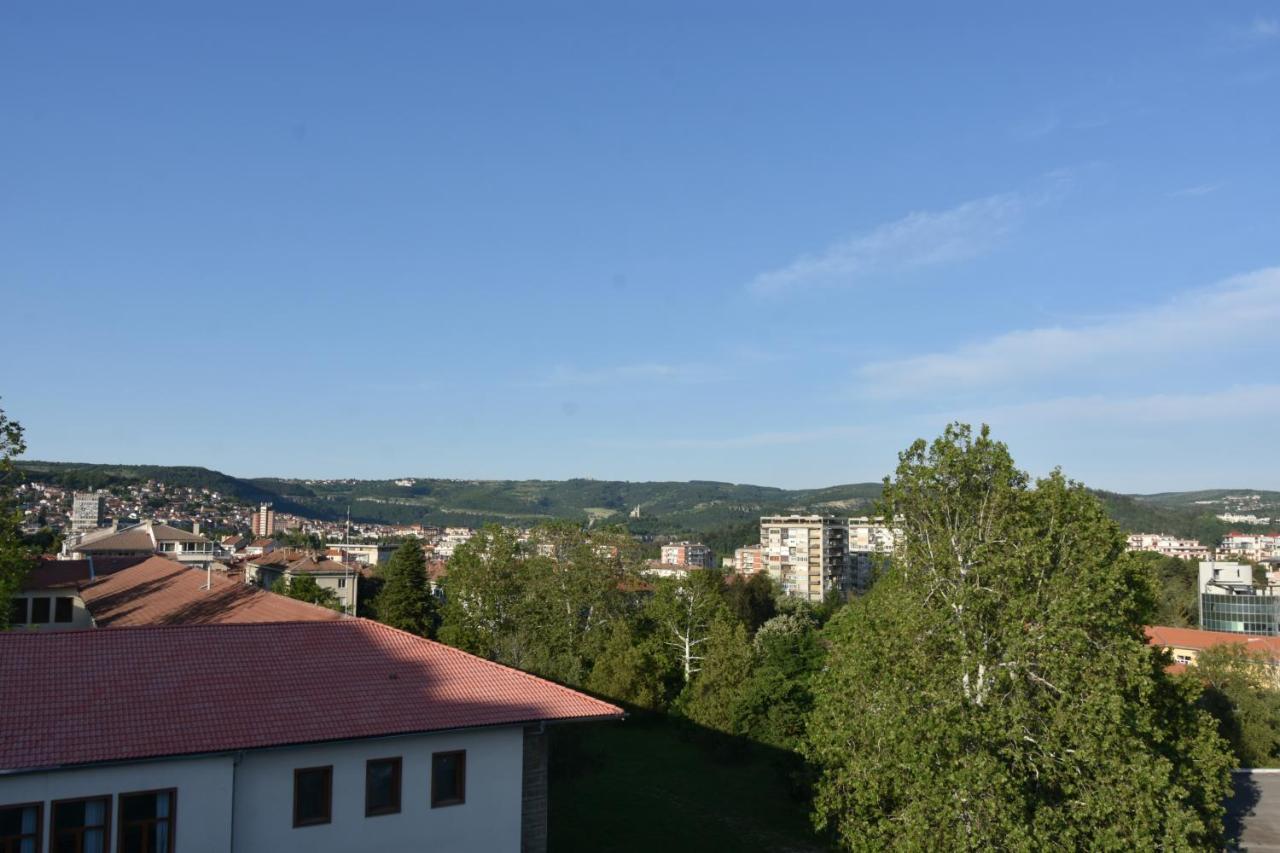 Tarnovo Studios City Center Veliko Tărnovo Exterior foto